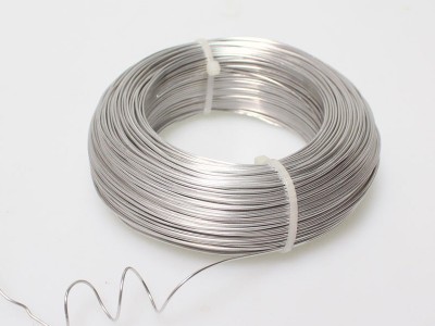 經(jīng)常有粉絲問(wèn)，你們只是做實(shí)心棒材嗎？